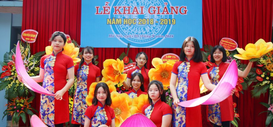 TIẾT MỤC VĂN NGHỆ CHÀO ĐÓN NĂM HỌC 2018 – 2019 – Trường THCS Đào Duy Từ Hà Nội