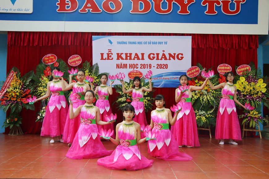 TRƯỜNG THCS ĐÀO DUY TỪ TƯNG BỪNG KHAI GIẢNG NĂM HỌC MỚI 2019-2020 – Trường THCS Đào Duy Từ Hà Nội