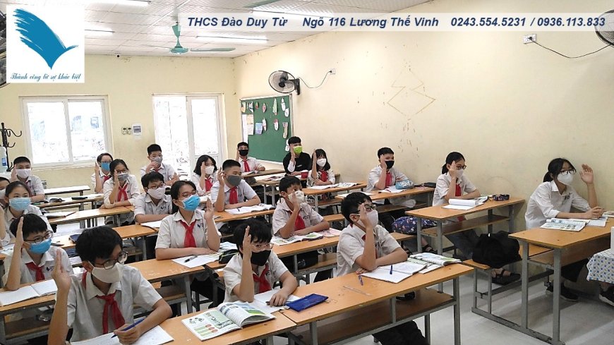 HS THCS ĐÀO DUY TỪ HÀO HỨNG QUAY TRỞ LẠI TRƯỜNG HỌC SAU KỲ NGHỈ DÀI – Trường THCS Đào Duy Từ Hà Nội